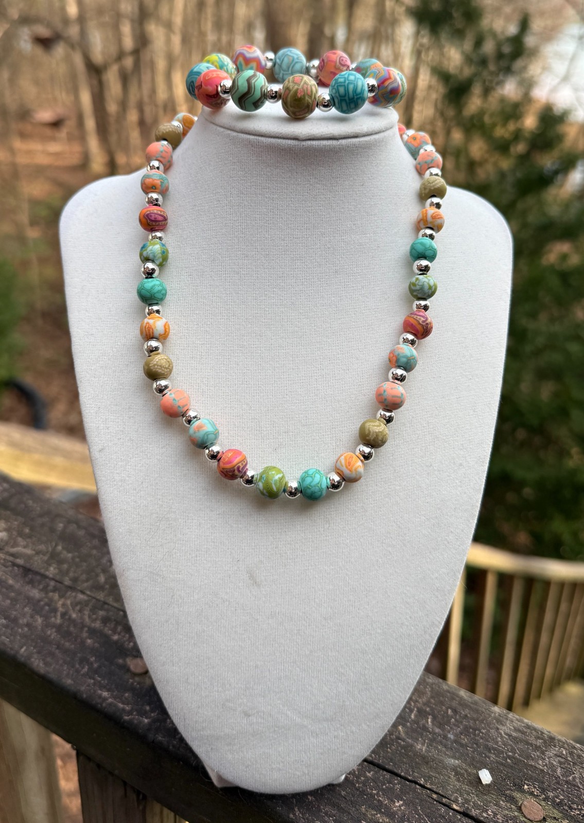 Jilzarah Two Piece Clay Beads Stretch Necklace & Bracelet Set Colorful