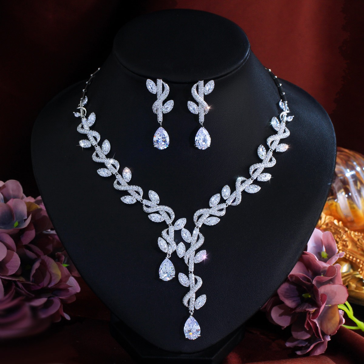 Shiny Silver Plated Leaf Drop CZ Necklace Earrings Jewelry Set for Women Costume