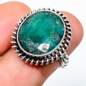 Emerald (Lab-Created) Gemstone 925 Silver Plated Ring s.7 TR7508-750