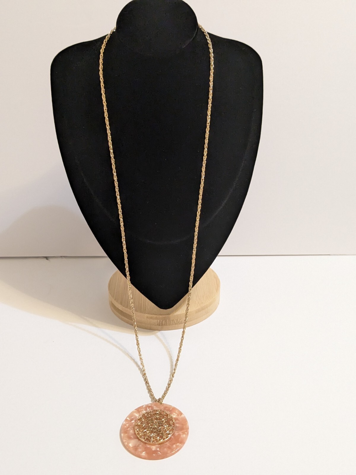 Peach Faux Shell Medallion Pendant Gold Tone Necklace. Metal Scroll Work. 30″.