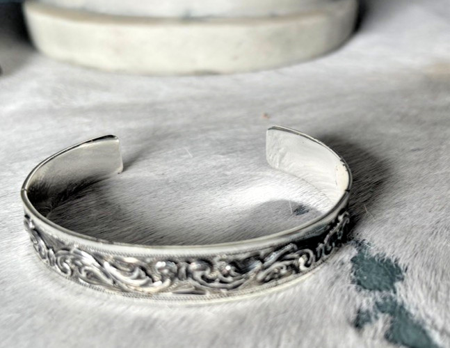 Western Womens Bracelet 6 3/8 x 1/2 in Band Silver Cuff Cowboy Adjustable