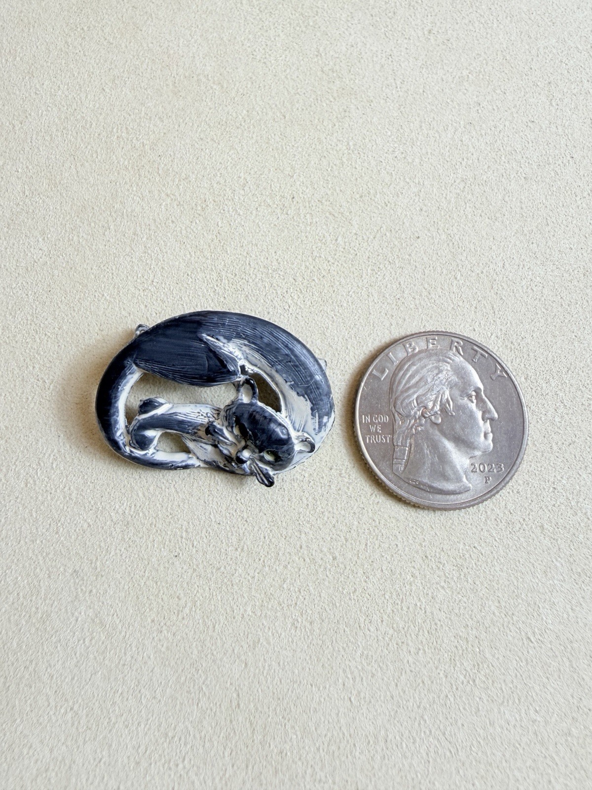 Vintage brooch clay sleeping cat with a brushed black and white finish