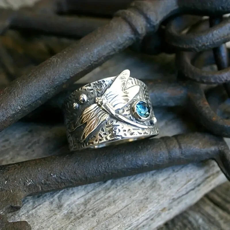 Unique 925 Sterling Silver Blue Topaz Dragonfly Wedding Engagement Ring Size 9.5