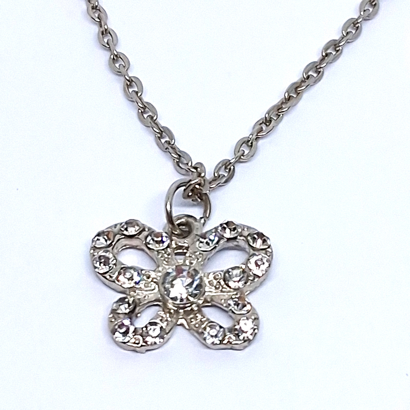 Vtg Clear Rhinestone & Silver-tone tone Butterfly Pendant 12 Inch Necklace