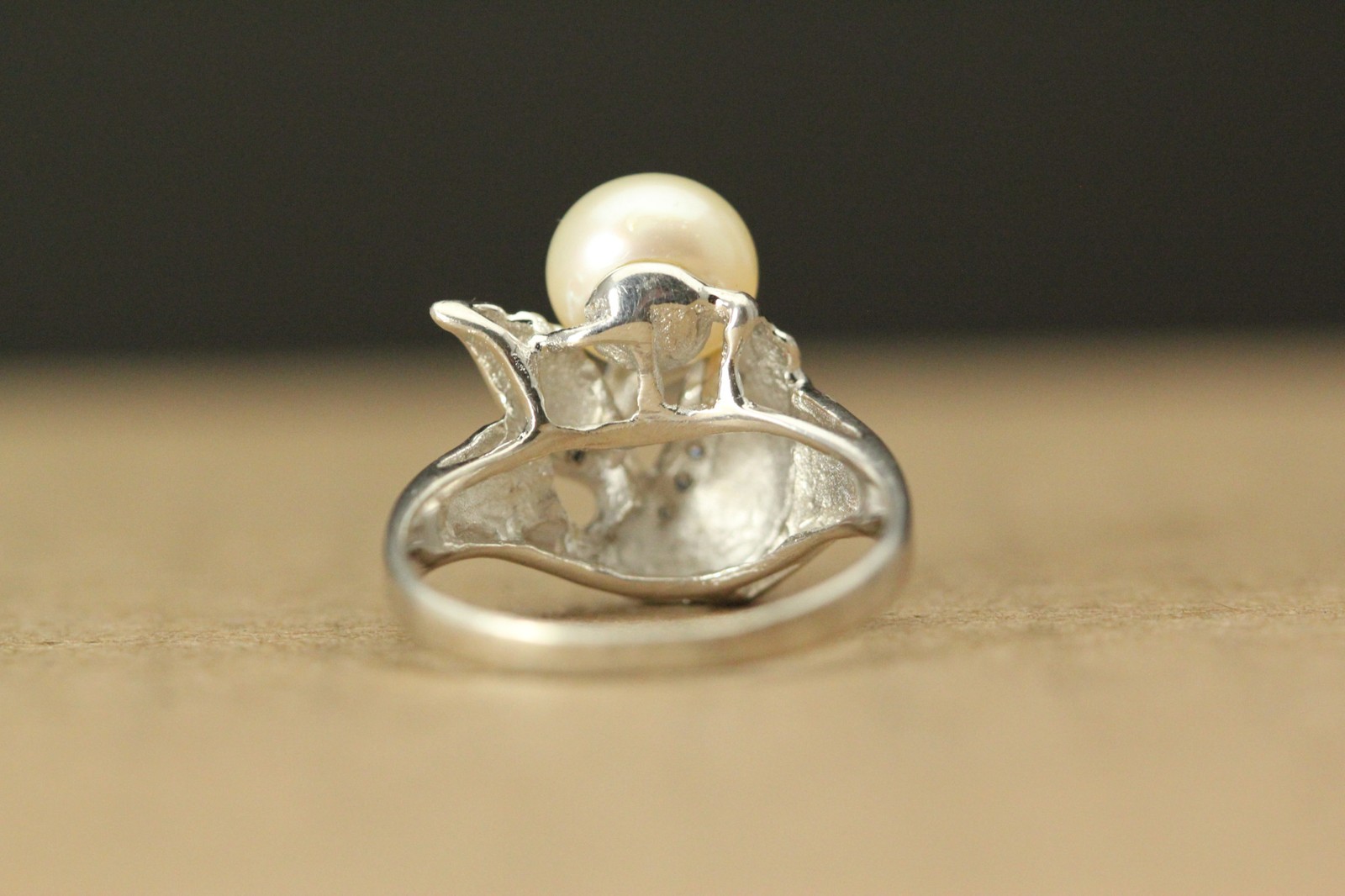 Pearl & CZ Swan Design Sterling Silver 925 Ring Size 7, 4.4 grams (RIN9552)