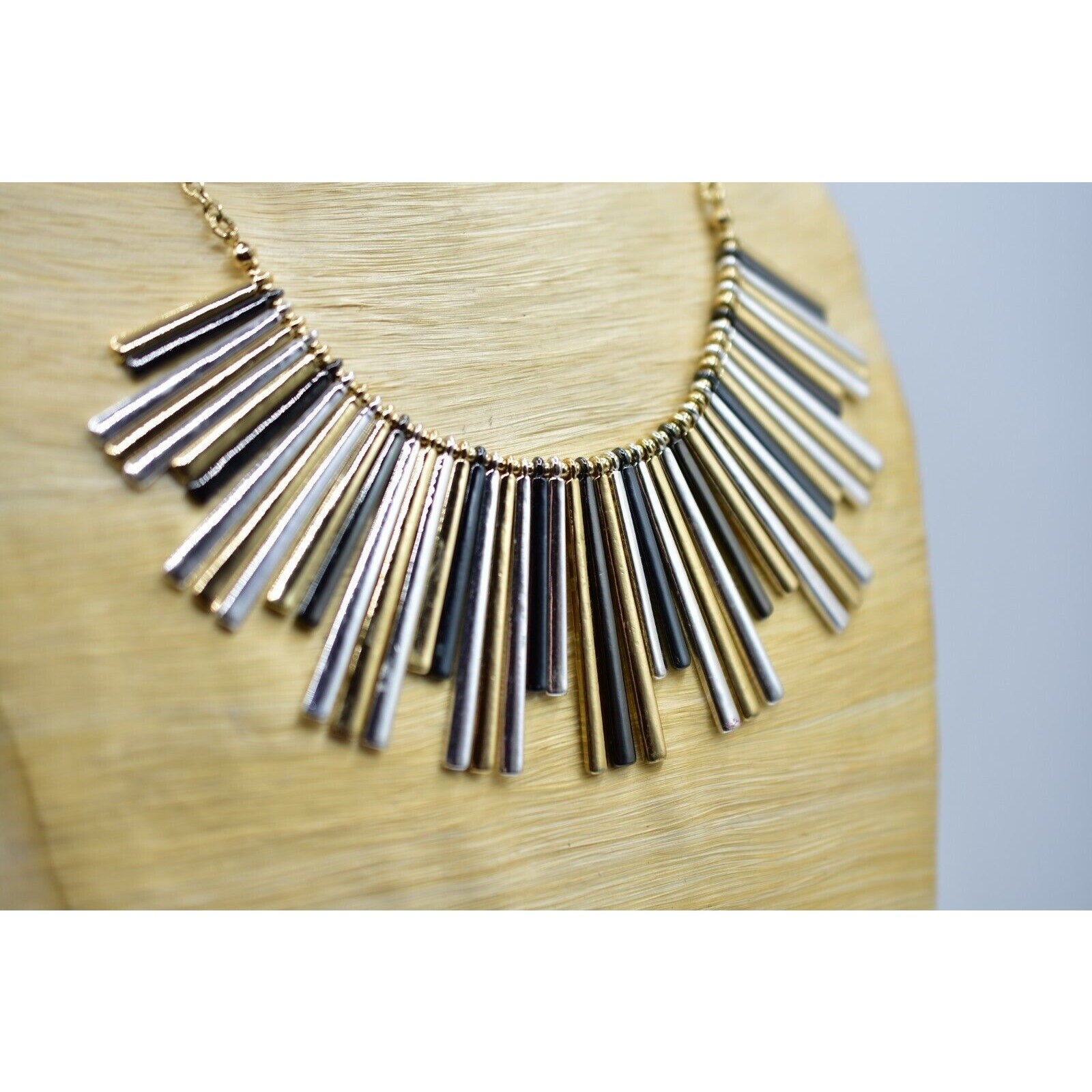 Liz Claiborne Statement Collar Necklace Silver Gold Gunmetal Tone Chunky BinI