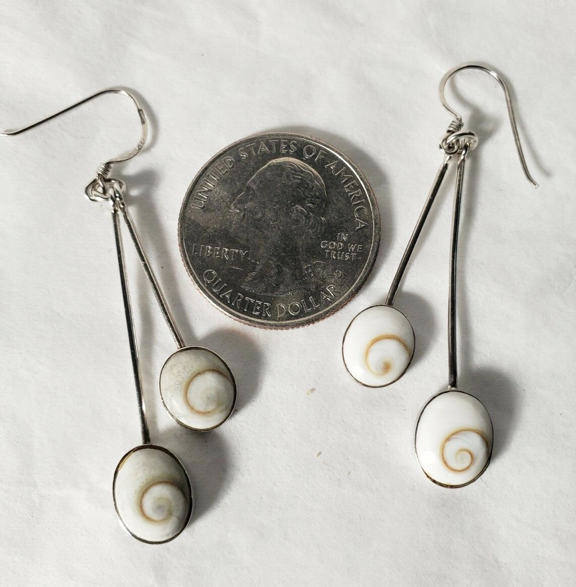 92.5 sterling silver earrings, seashell inlays, white