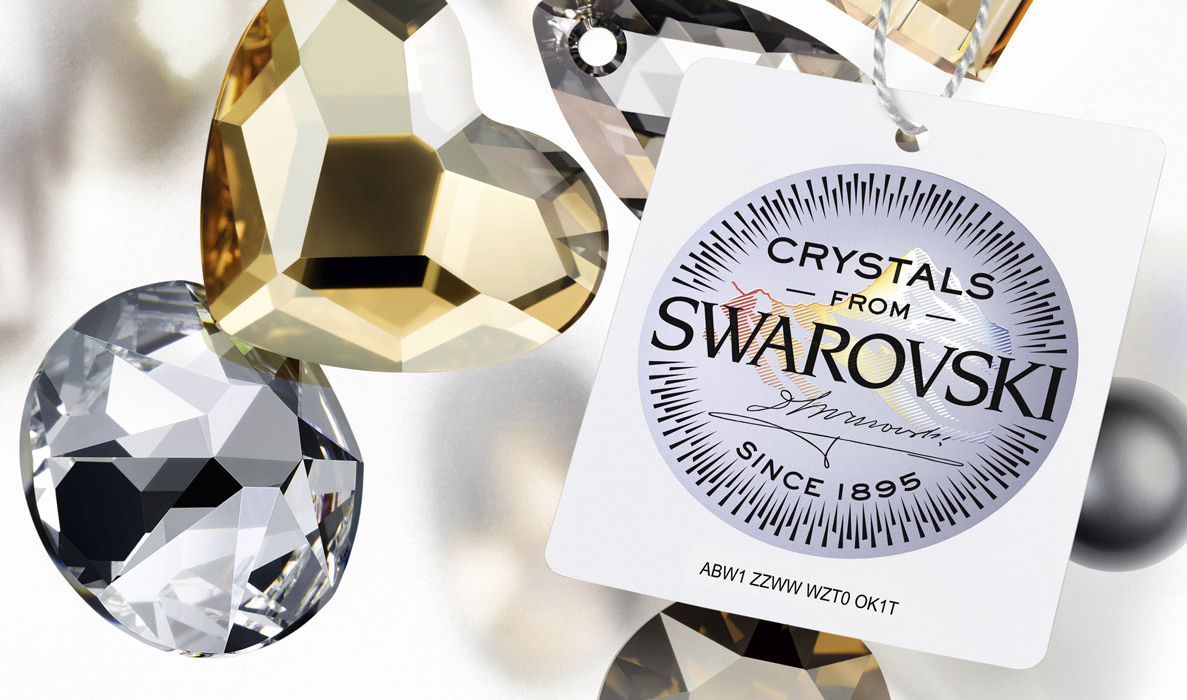 Crystals From Swarovski Somerset Hoop Earrings 2 3/8″ Gold Authentic 7982