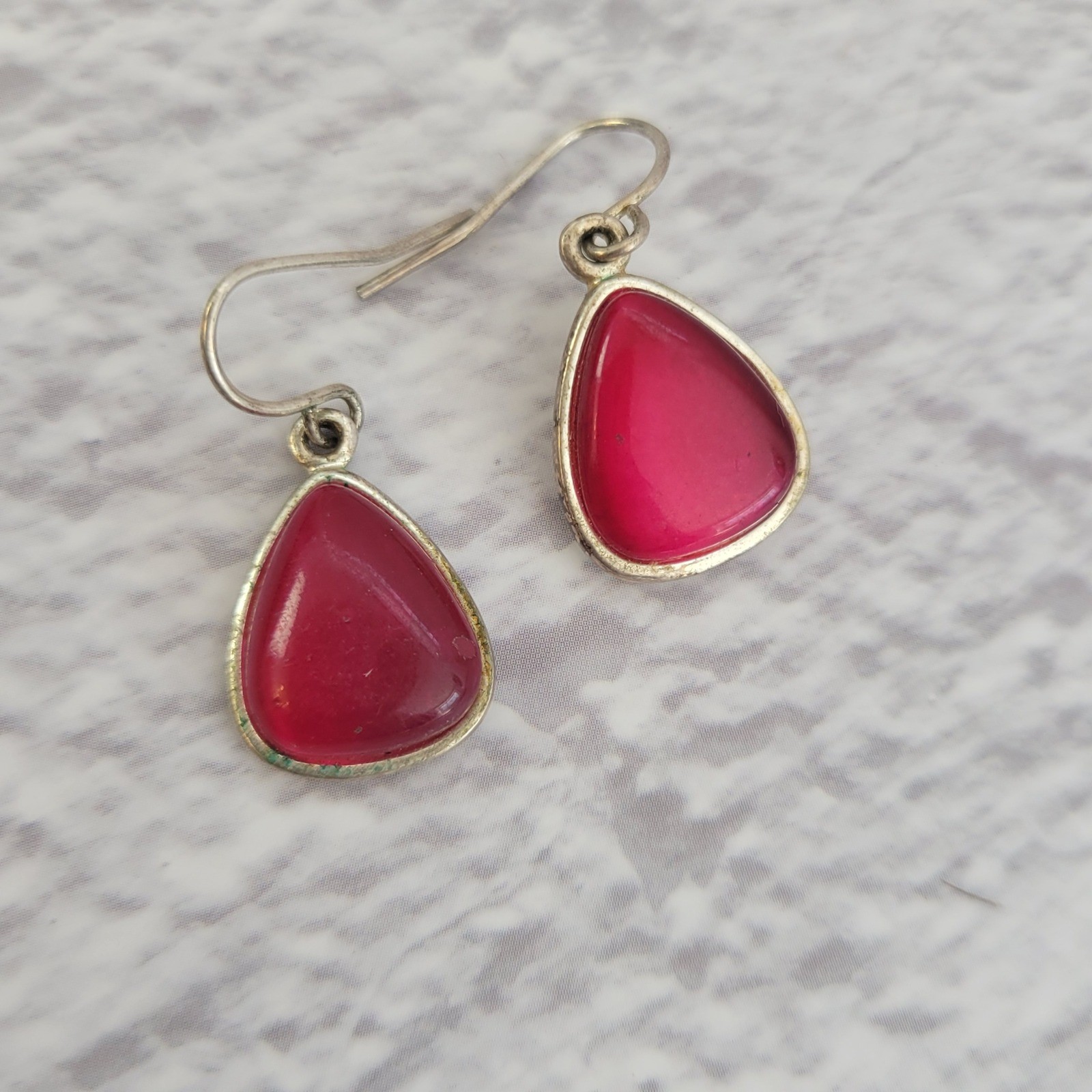 Pink Agate Teardrop Drop Earrings Silver Tone Textured Back Hook Wire 1 Inch