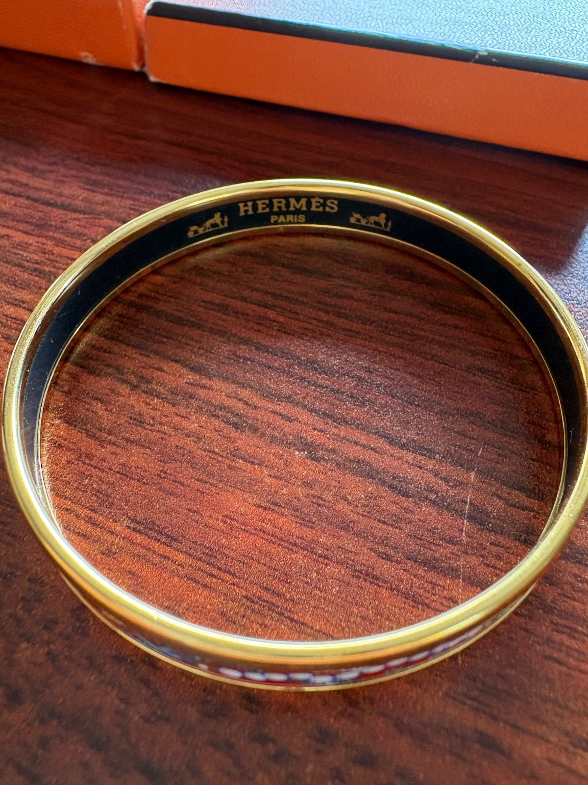 Narrow hermes bracelet enamel