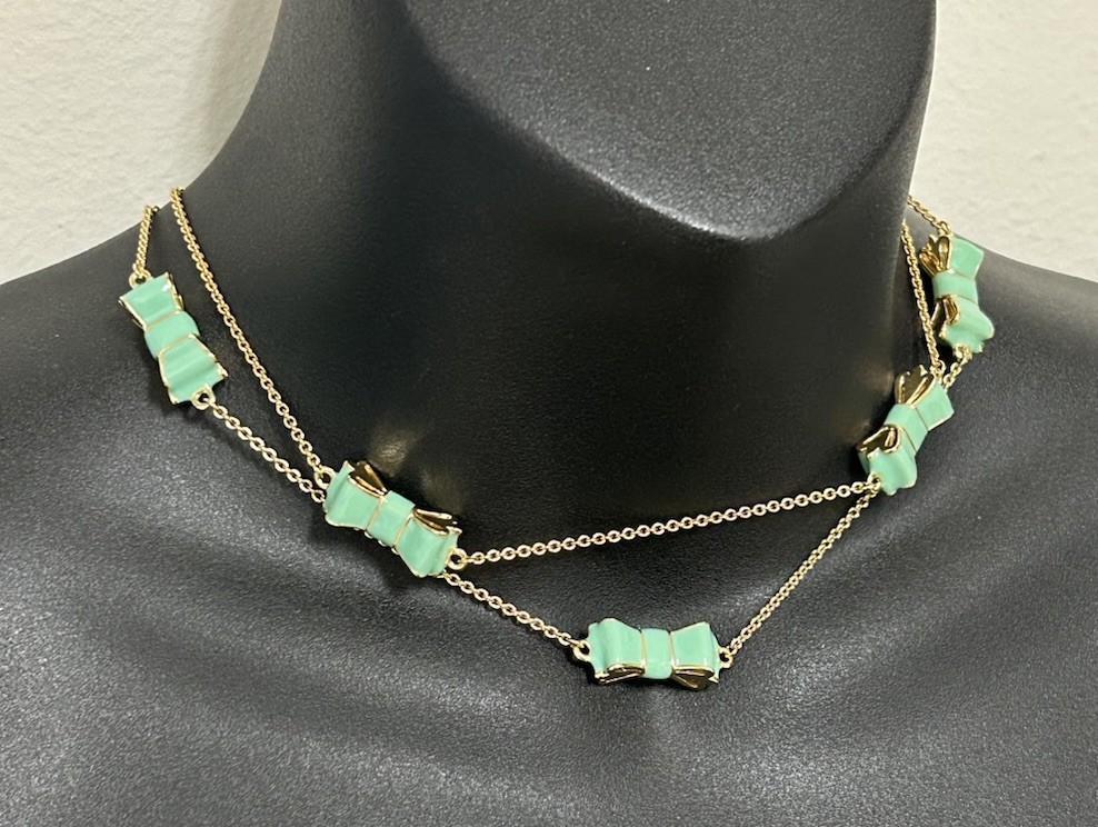 Kate Spade Mint Green Take A Bow Long Scatter Bow Ribbon Necklace EUC Cute!