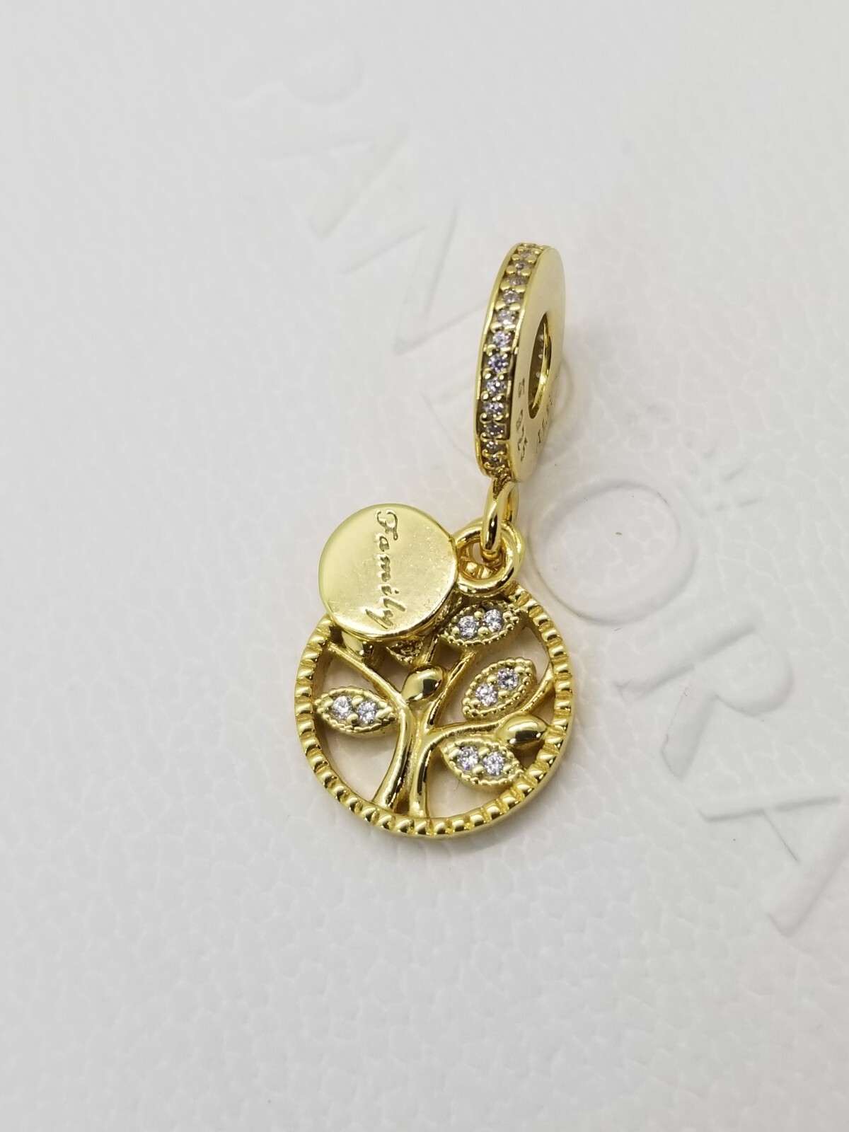 Authentic Pandora moments Shine Gold Family Tree Heritage Dangle Bead Charm