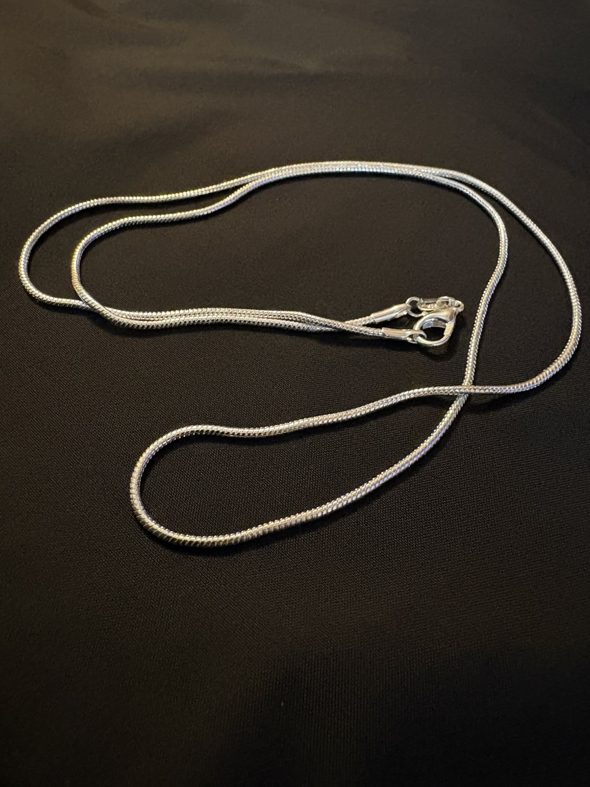 Sterling Silver 925 24” 2mm snake Chain Necklace 8.1 grams