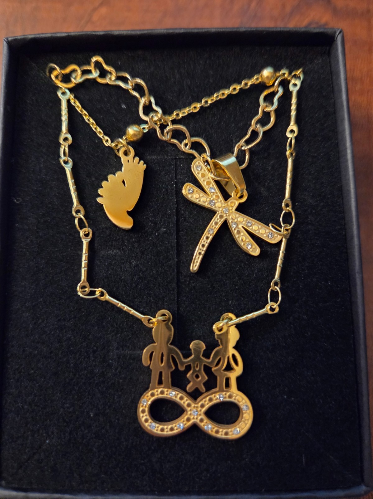 Layered Necklace for Women/Girls – Gold Footprint