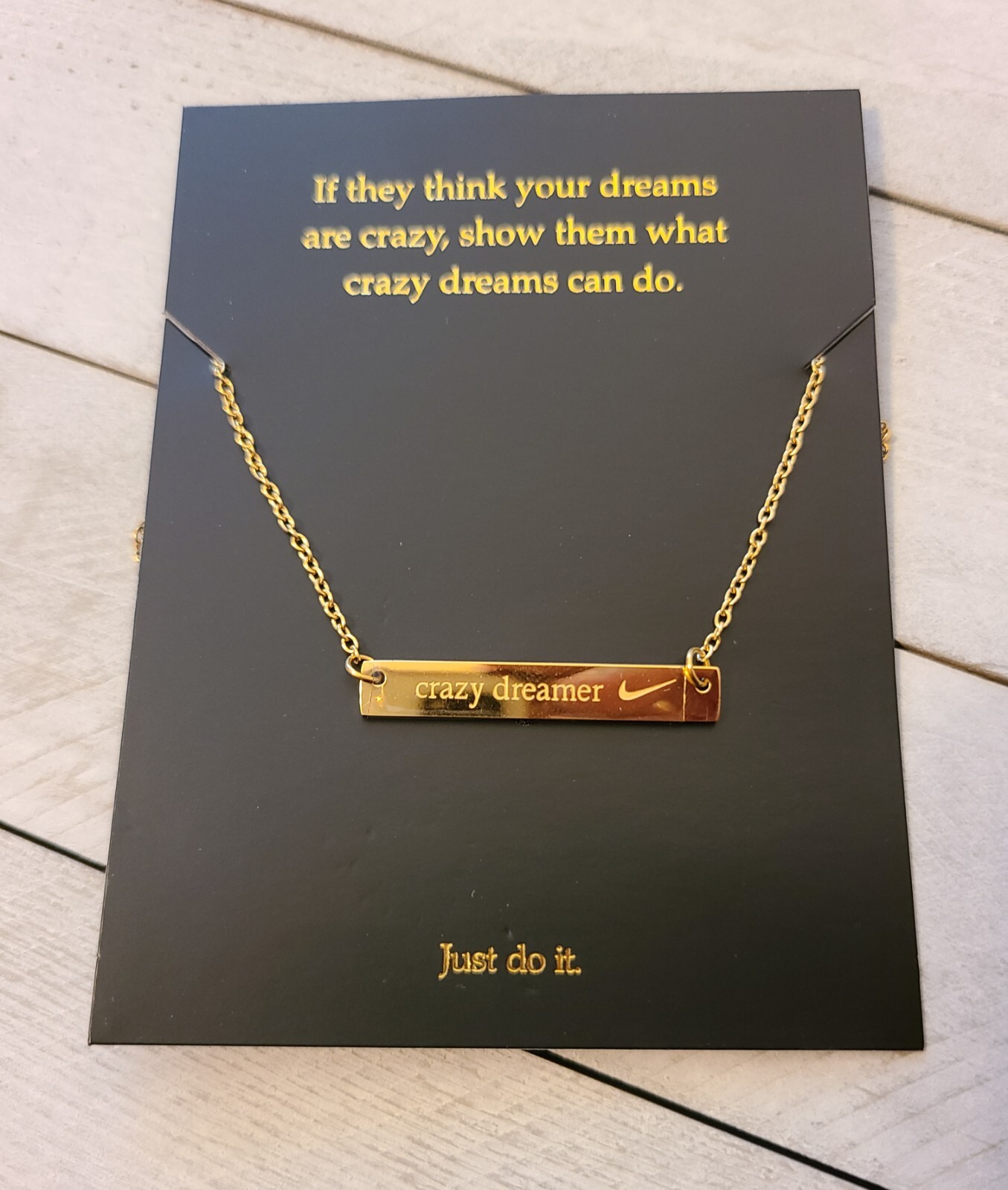 Nike Crazy Dreamer Swoosh Supreme Just Do It Necklace Unisex One Size Retired