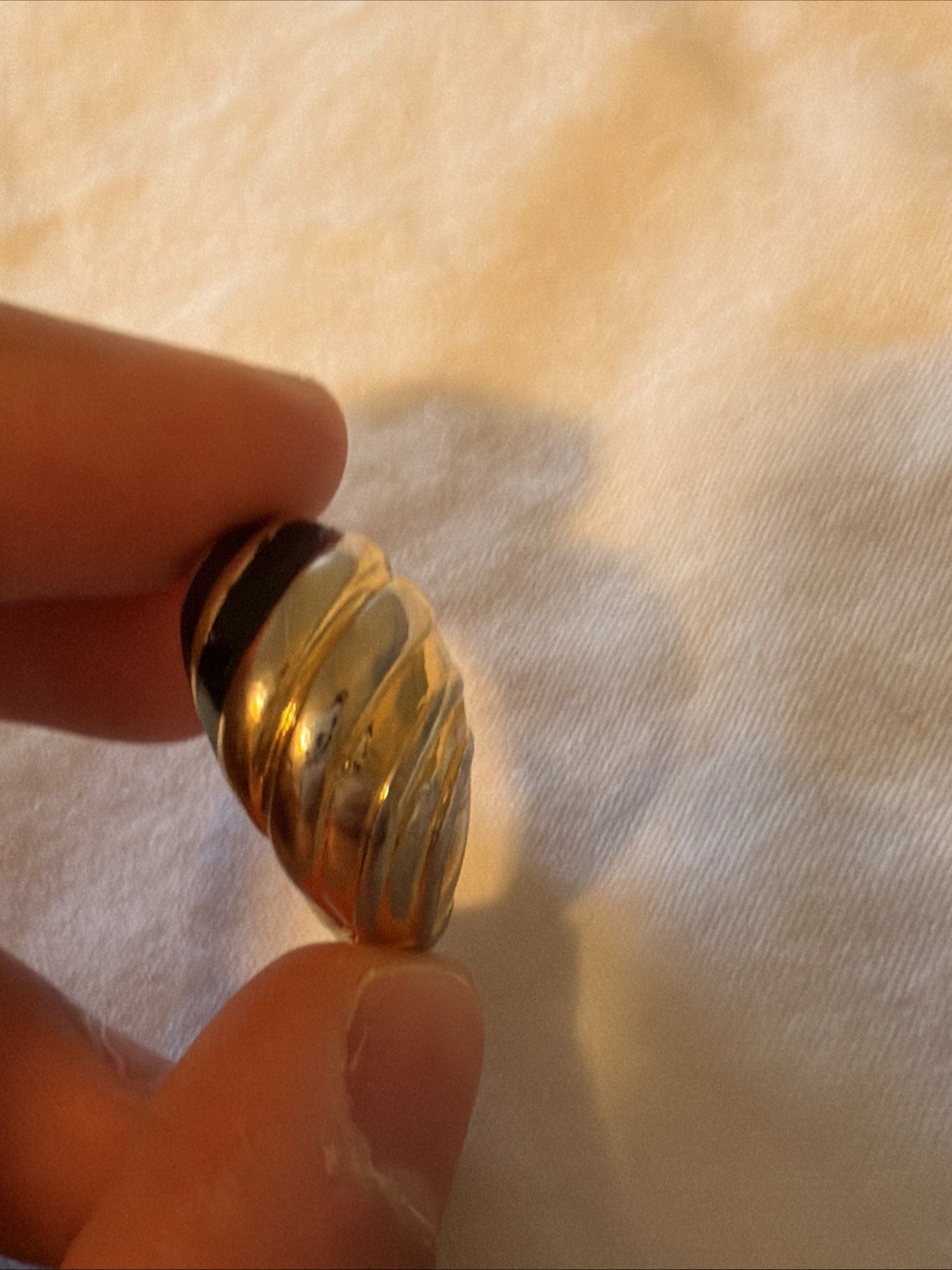 Steel Two Tone Gold Silver Ribbed Finger Pick Guitar Nail Ring Shell Claw Size 7