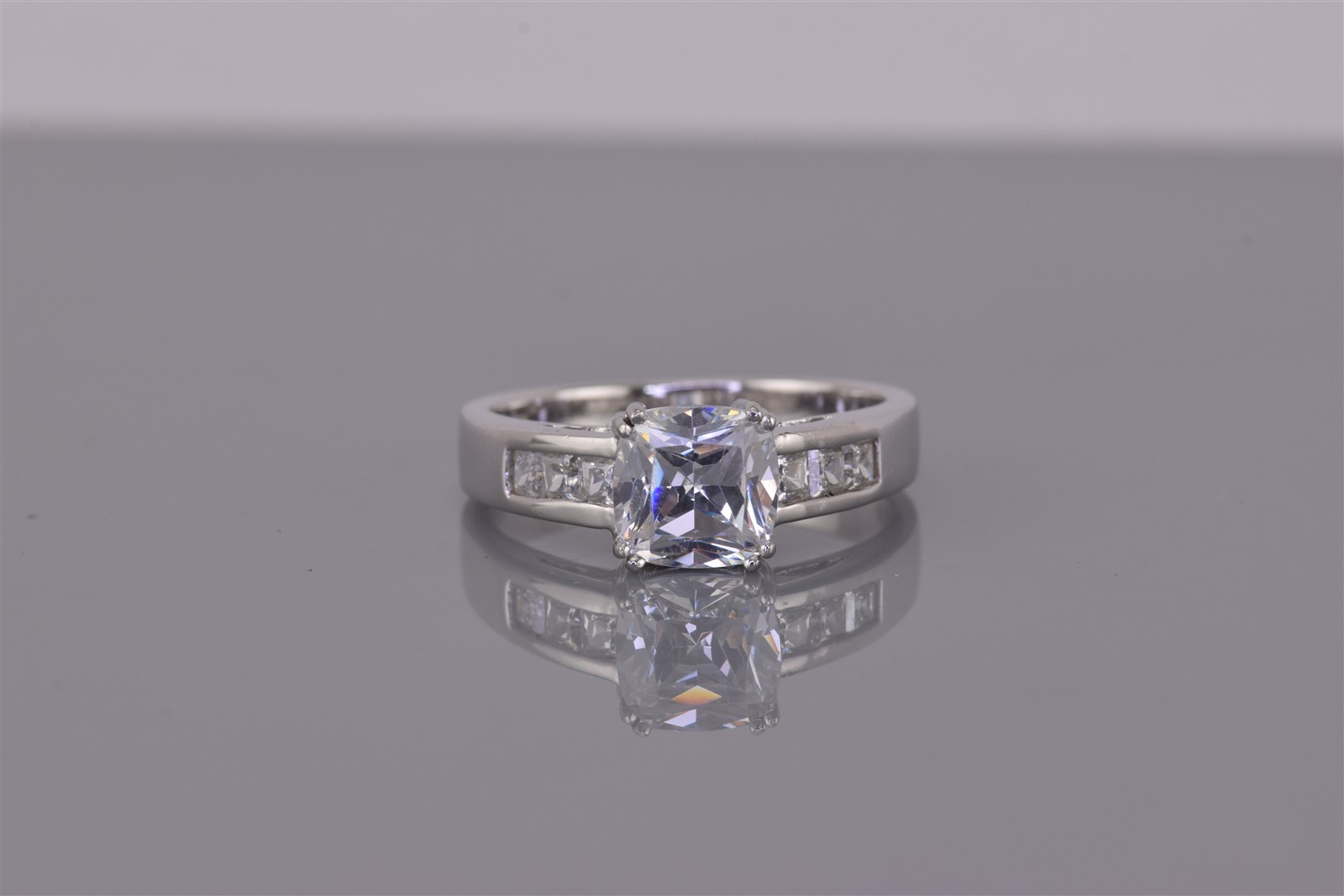 Sterling Silver Cushion Cubic Zirconia Channel Set Accented Band Ring 925 Sz: 10