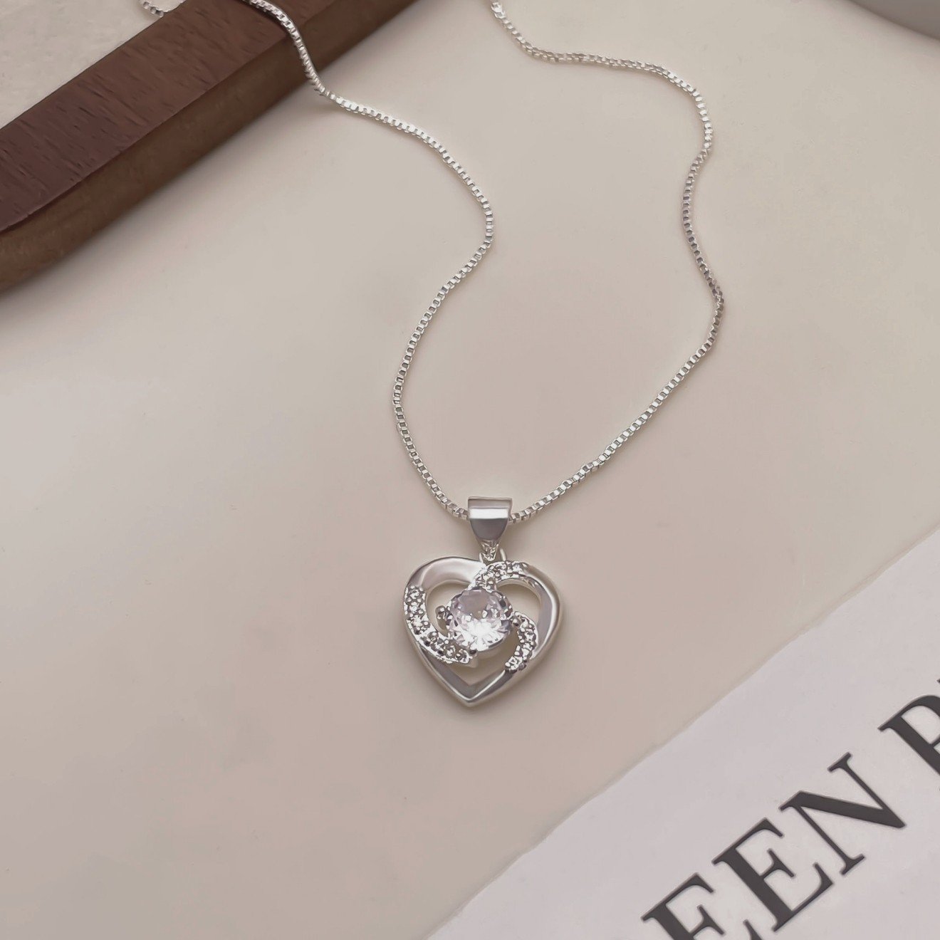 Sparkling CZ Center Vortex Surrounding Heart Charm Classic Box Chain Necklace