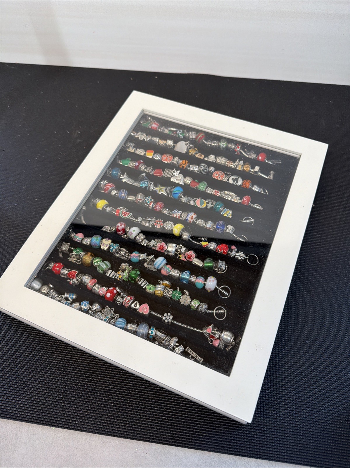 Willabee and Ward 12-Month Holiday Charm Bracelet w/ Display Case Ms2