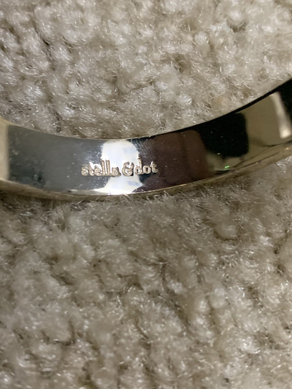 Stella & Dot White Push Lock Bracelet