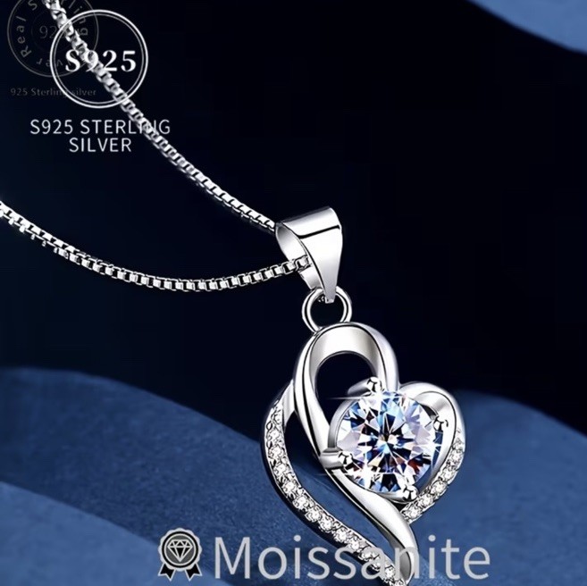 Heart Shaped 2 CT Moissanite 925 Sterling Silver Necklace