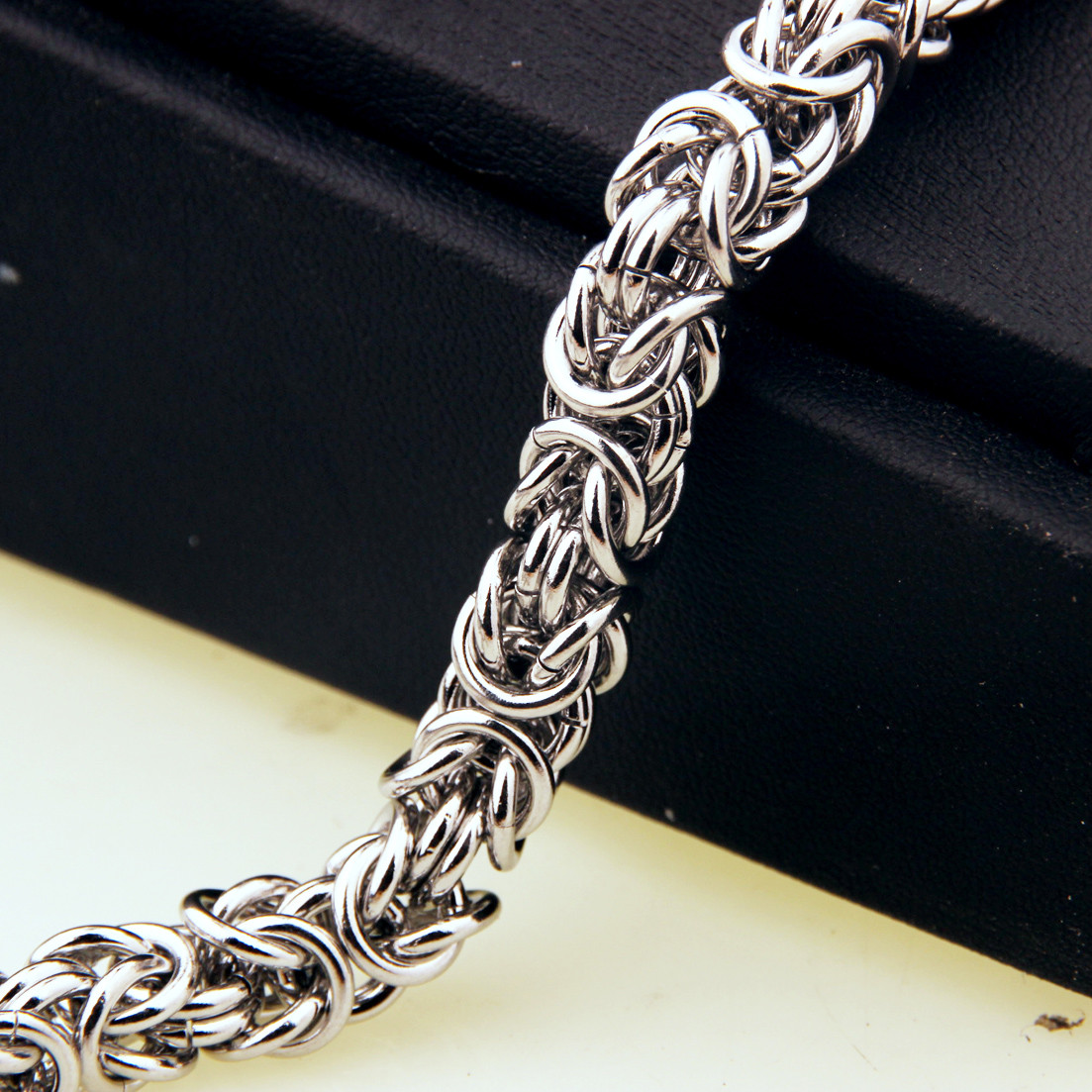 Heavy Gift 8mm 316L Stainless Steel Silver Byzantine Chain Men’s Necklace 23.6″