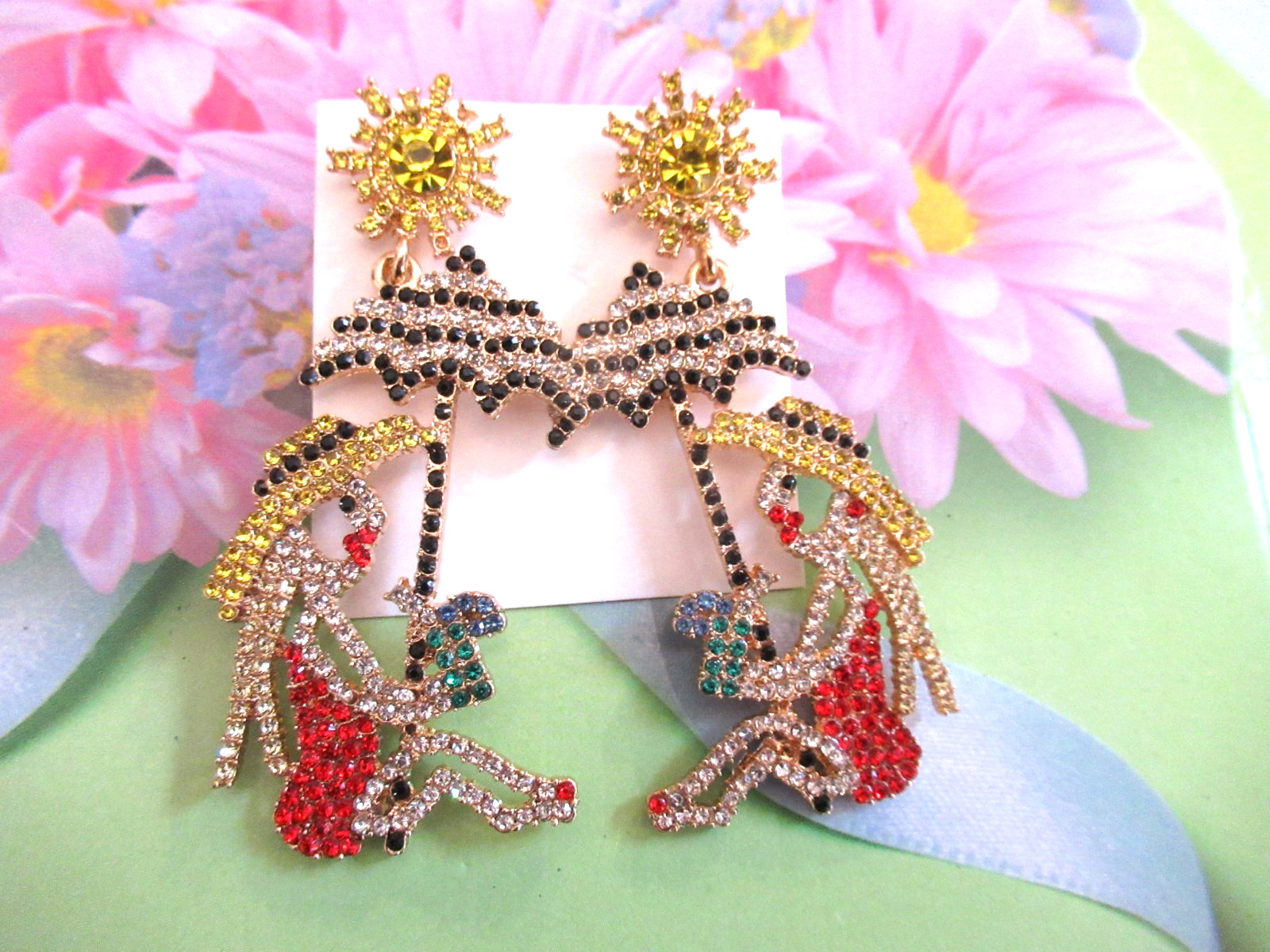 Designer Inspired Pool Party Beach Lady Drink Sun Dangle Earrings Crystal NWT