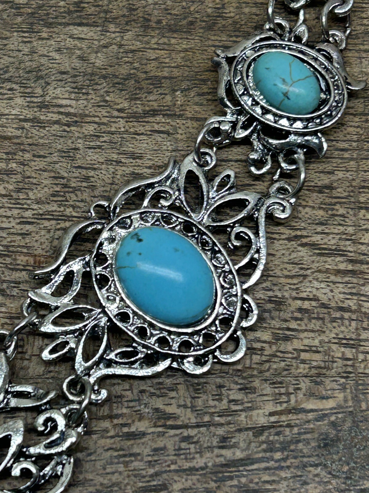 Turquoise mounted on Silver Tone Alloy & Magnetic Silver Chain Choker/ Necklace