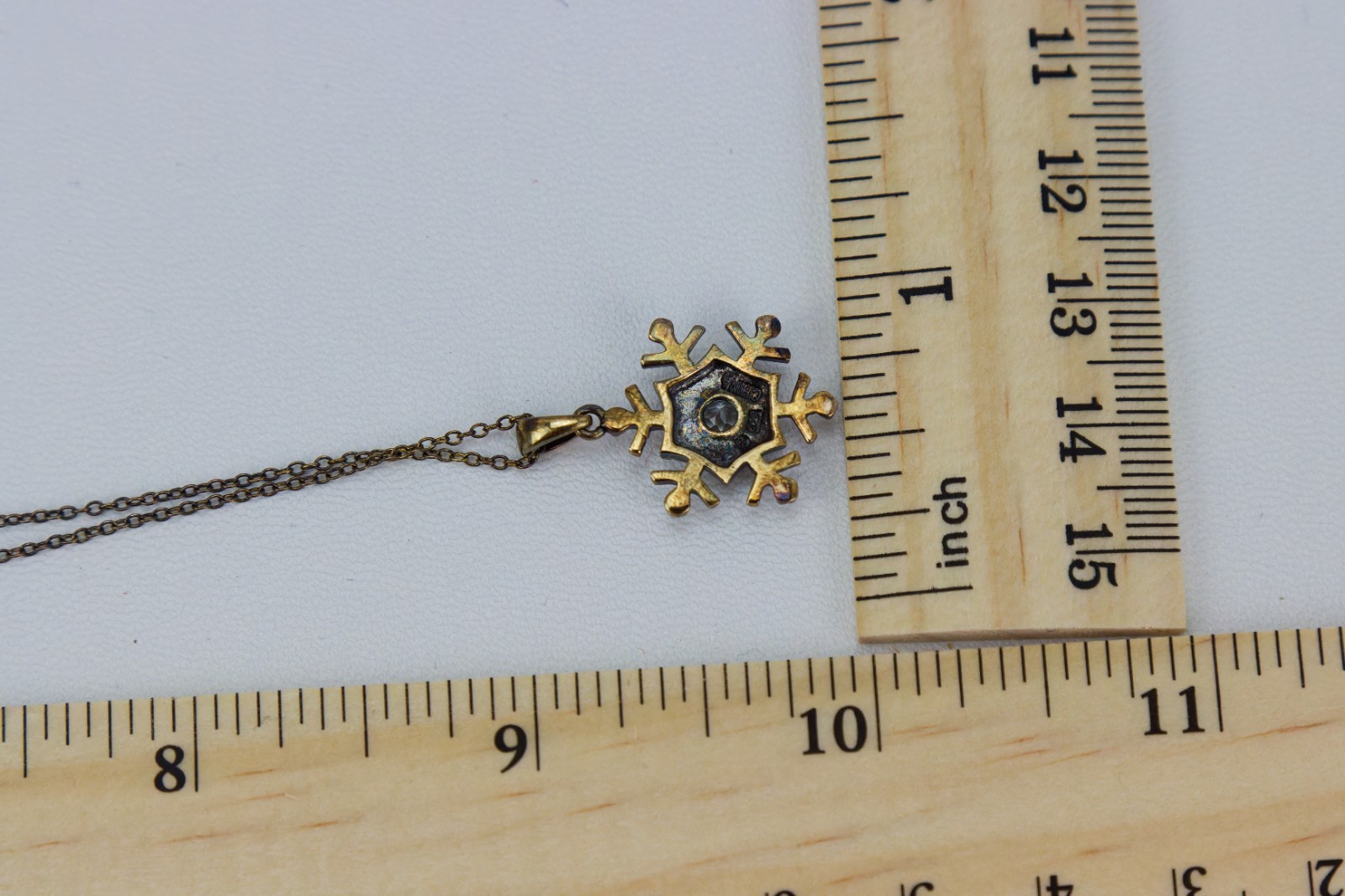Ross Simons GP Over Sterling Snowflake Necklace, 3gr