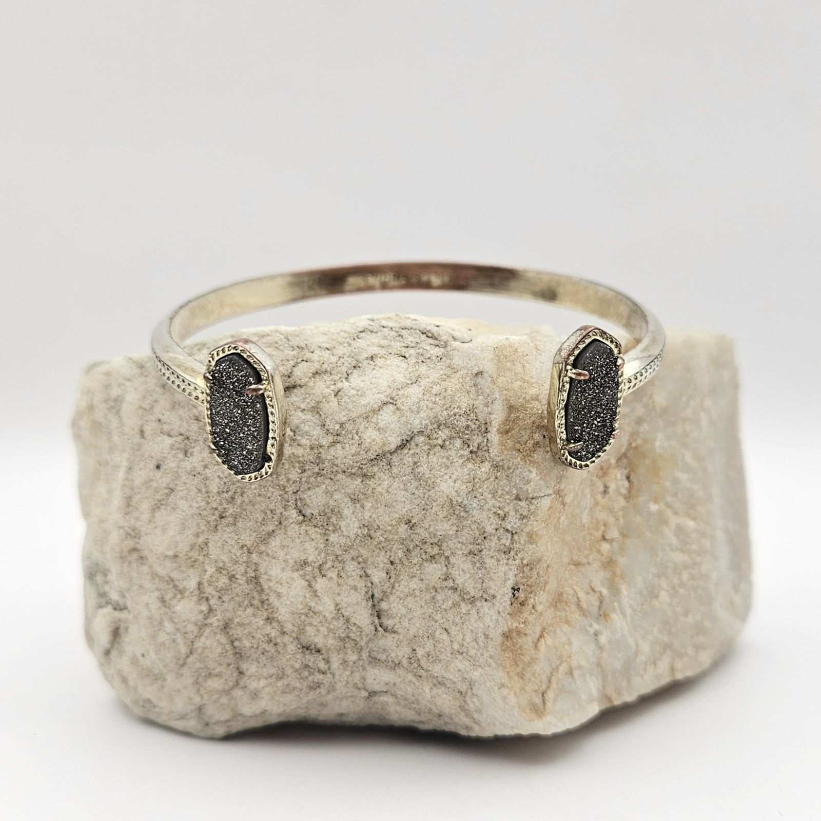 Kendra Scott Elton Open Cuff Bracelet – Black Drusy Stones